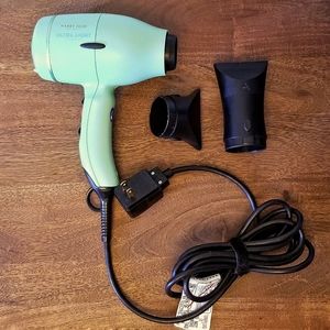 Harry Josh Pro Tools Ultra Light Pro Dryer
